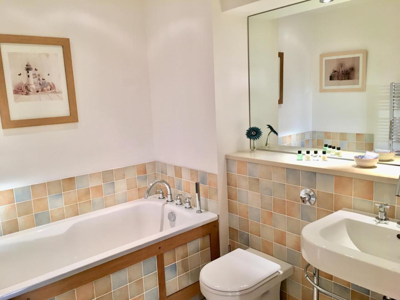 301 Riverview Apartment Инвернесс Экстерьер фото